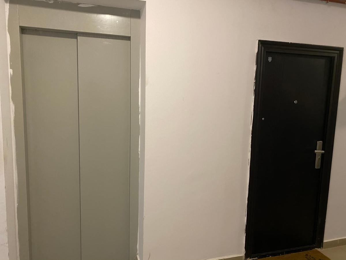 Deluxe Single Room Apartament Bragadiru Extérieur photo