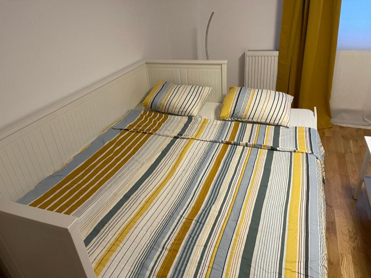 Deluxe Single Room Apartament Bragadiru Extérieur photo