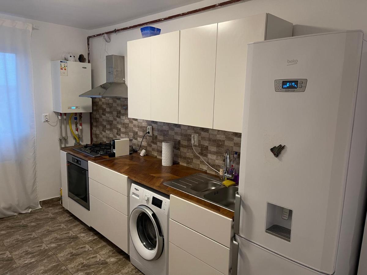 Deluxe Single Room Apartament Bragadiru Extérieur photo