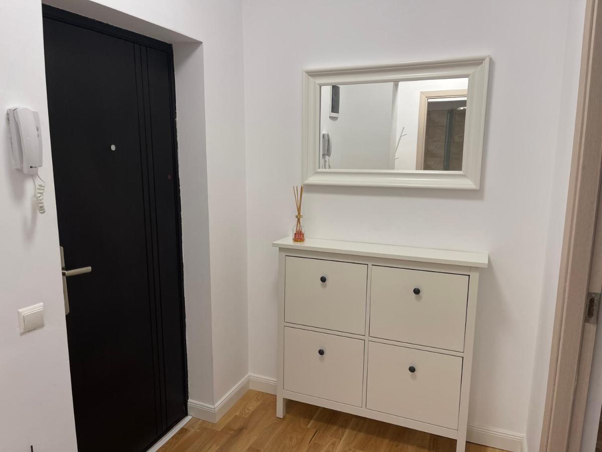 Deluxe Single Room Apartament Bragadiru Extérieur photo